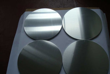 China Geen bedrieg Legering 3003 van Aluminiumcirkels wordt gebruikt om Keukengerei te produceren dat leverancier