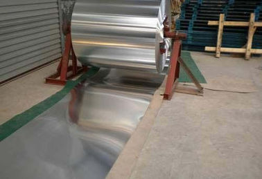 China Beroeps 1100 3003 het Industriële Broodje van de Aluminiumrol 1.0 - 6.0mm Dikte leverancier