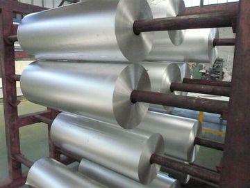 China Aluminiumfolie 0.006mm tot 0.2mm breedte 100mm tot 1200mm voor het Etiket van de Drankfolie leverancier